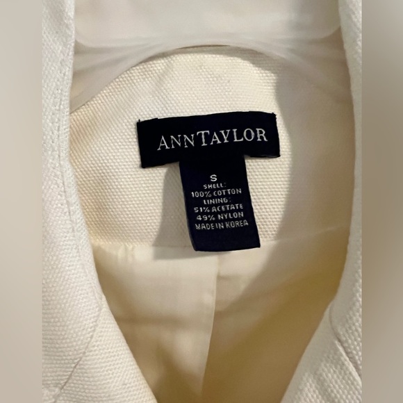 ❤️❤️3/$30❤️❤️ Ann Taylor Classic Peacoat - Picture 2 of 4